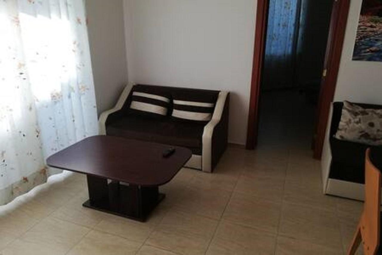 Yves 2 Bed Apart At Sun Village Sunny Beach Not Far Away From The Sea 外观 照片