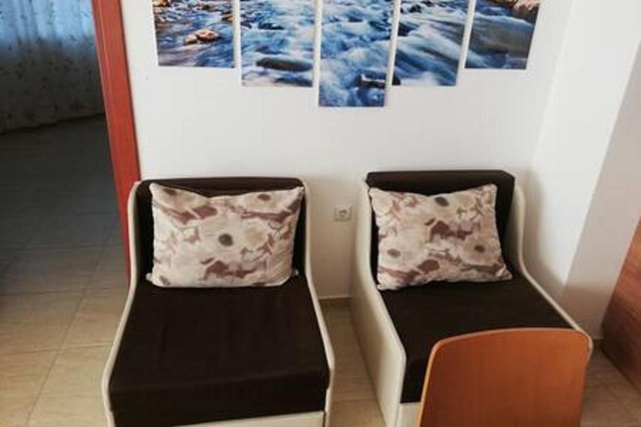 Yves 2 Bed Apart At Sun Village Sunny Beach Not Far Away From The Sea 外观 照片